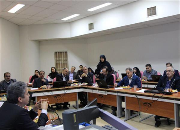 جلسه شورای آموزش دانشگاه علوم پزشکی کرمانشاه در بیمارستان امام رضا(ع) تشکیل شد