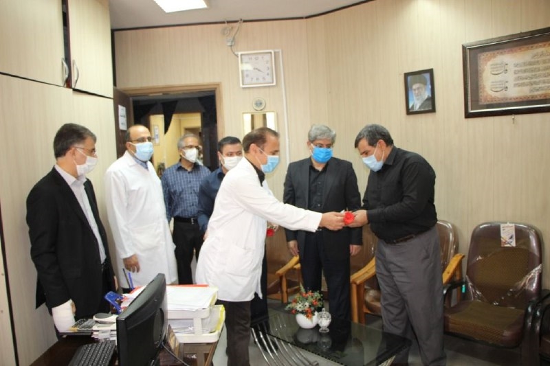 روز داروساز و کارمند