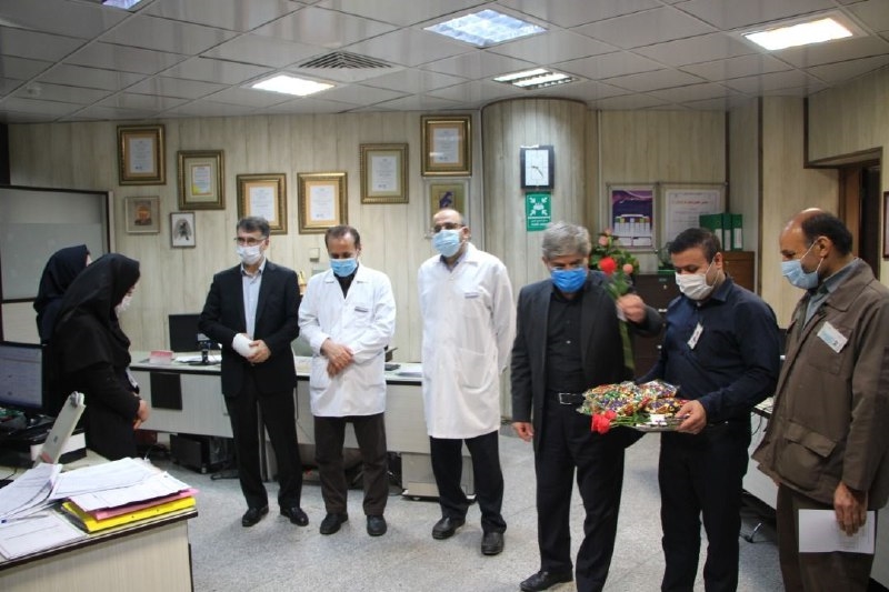 روز داروساز و کارمند