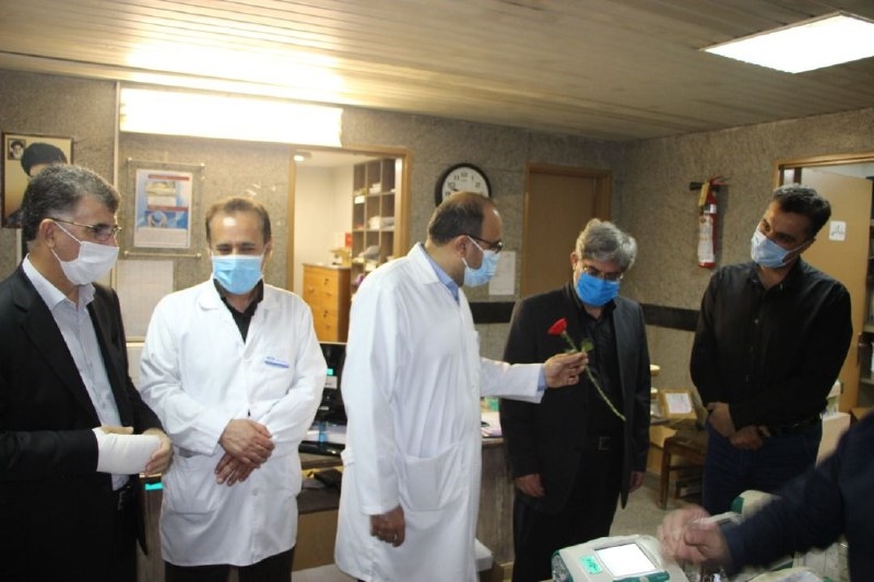 روز داروساز و کارمند