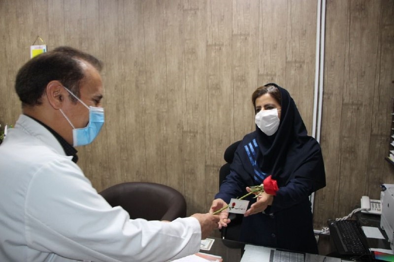 روز داروساز و کارمند