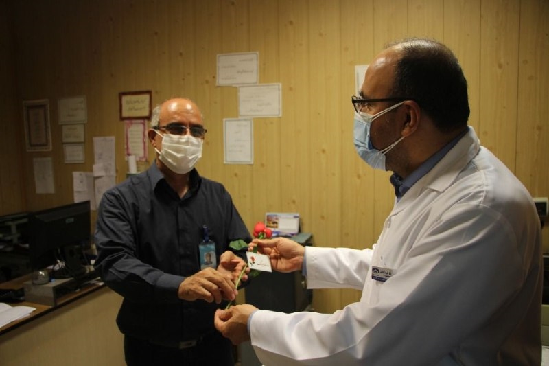 روز داروساز و کارمند